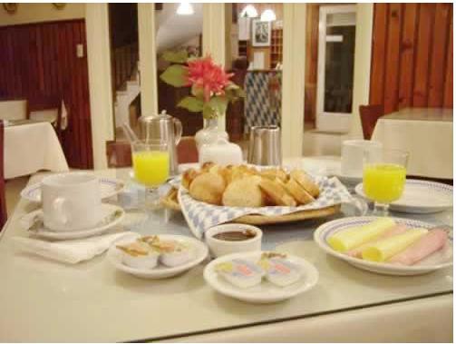 Hosteria Bavaria Villa Gesell Bagian luar foto